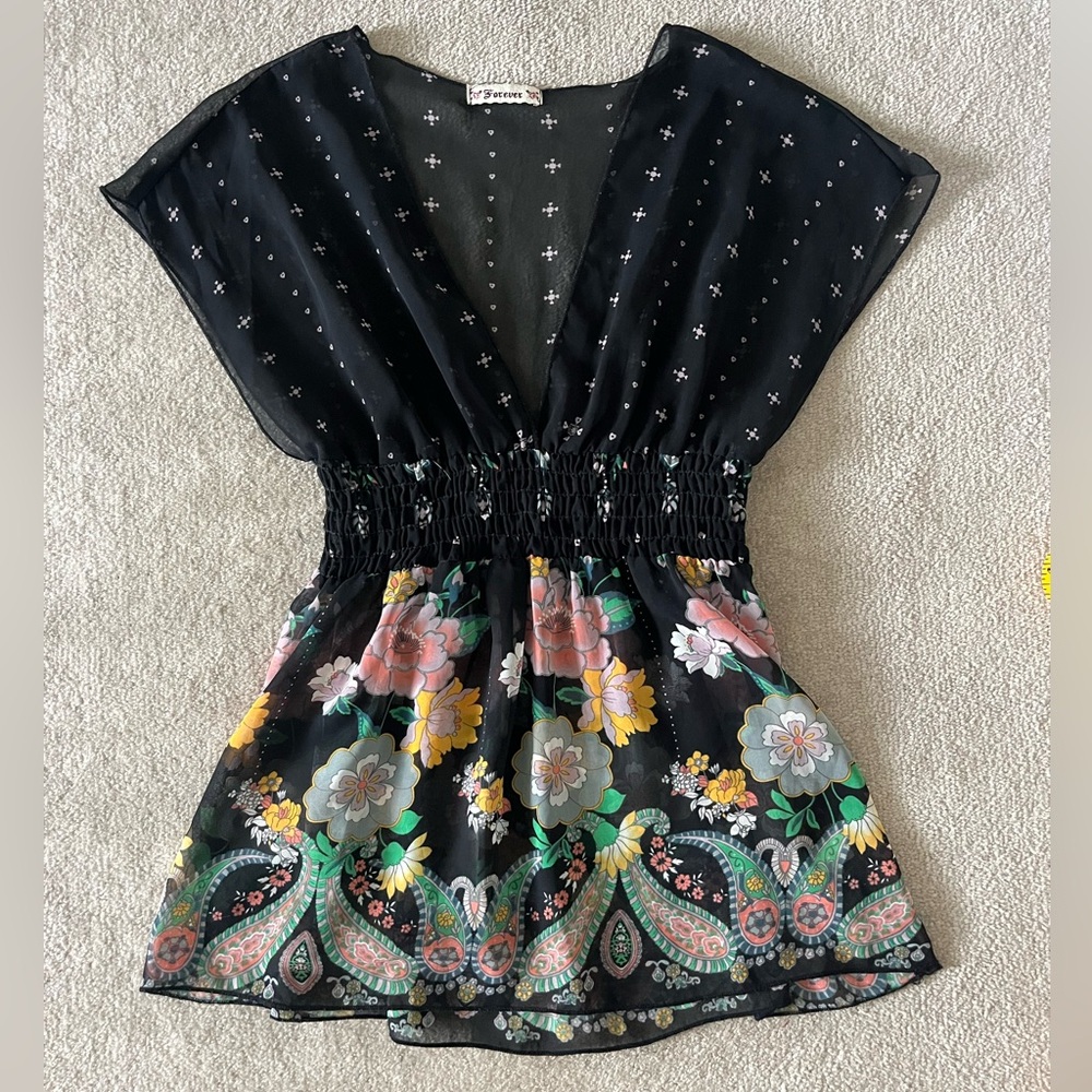 Lightweight Floral Peplum Top